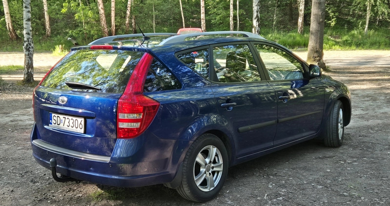 Kia Ceed cena 19600 przebieg: 213000, rok produkcji 2008 z Kędzierzyn-Koźle małe 79